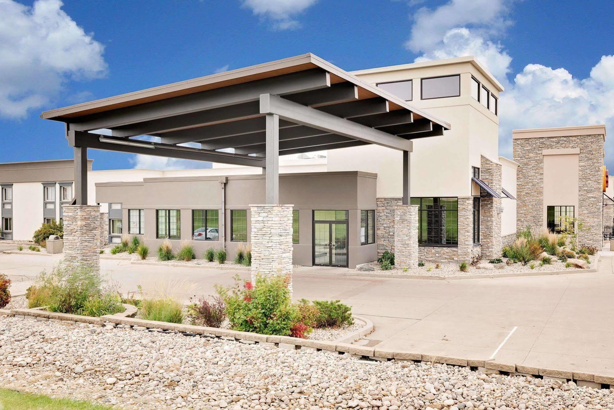 Dakotah Lodge Of Brookings Εξωτερικό φωτογραφία